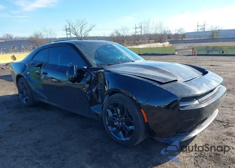 2025 Dodge Charger Daytona R/T Awd z USA, uszkodzony, nr VIN 2C3CDBCK7SR543286